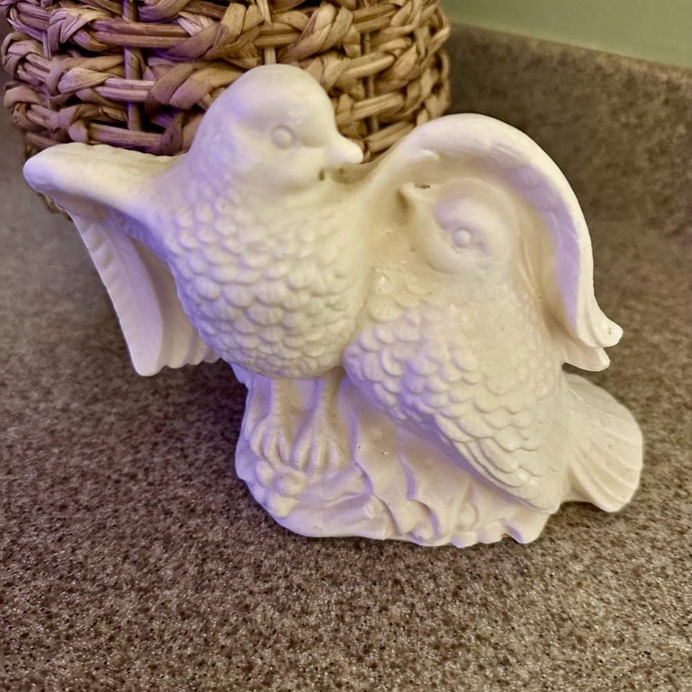 Vintage Avon turtledove